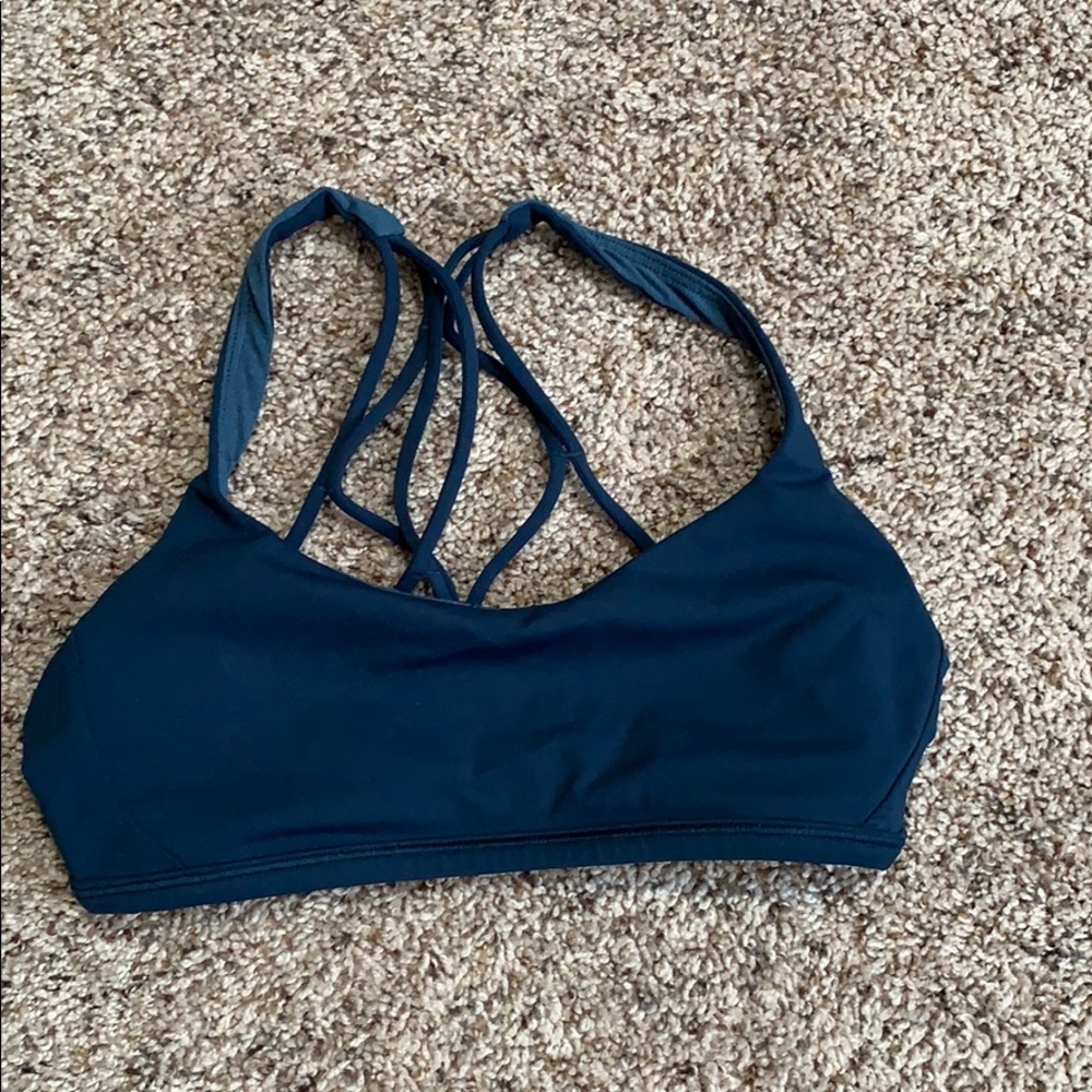 Lululemon Size 4 sports bra